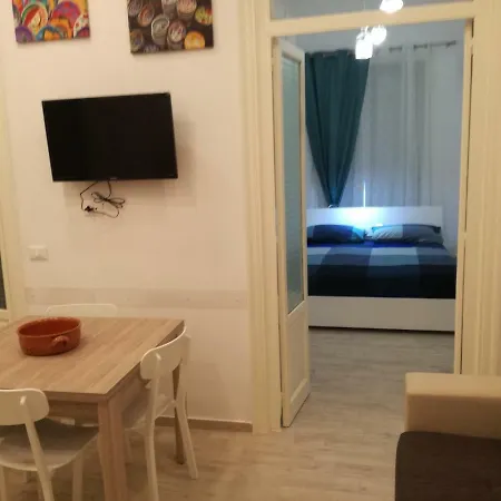 Holiday home A Cento Passi Dal Massimo *